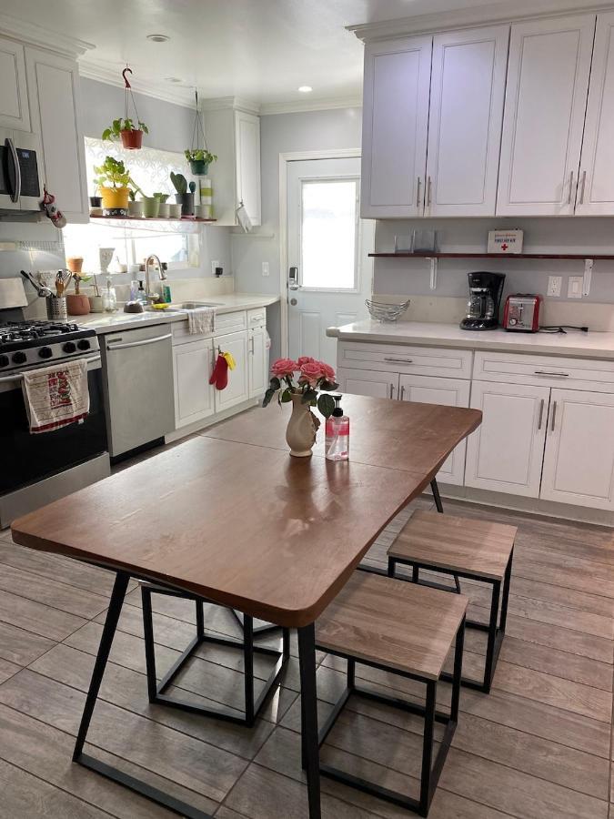 Private Room In La With Free Wifi And Tv With Shared Kitchen Los Angeles Ngoại thất bức ảnh